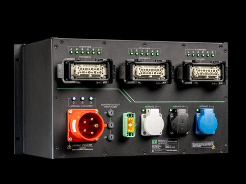 Green channel LEDs above a HAN® 16E output connector