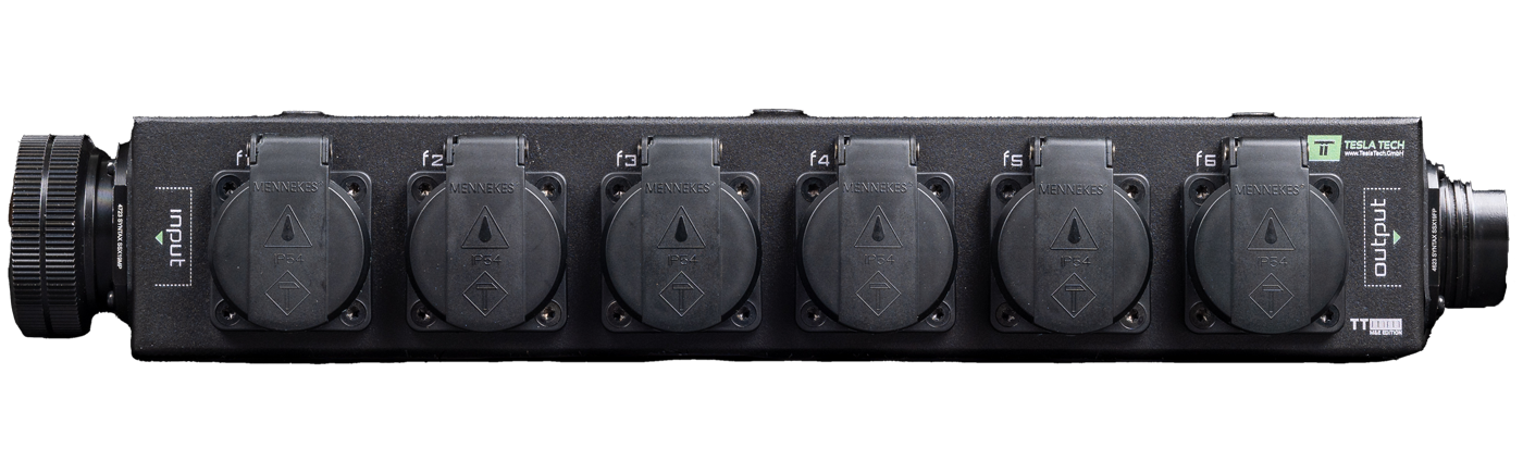 Front of TTMM-101 with the Socapex input, six closed Schuko outlets labelled f1 to f6 and the Socapex loop output